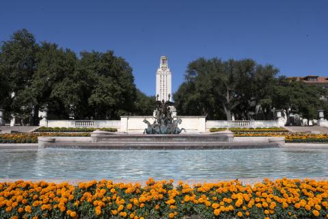 UT tower and Littlefield Fountain