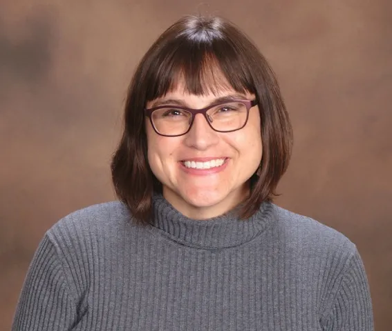 Headshot of Jen Moon, Biology